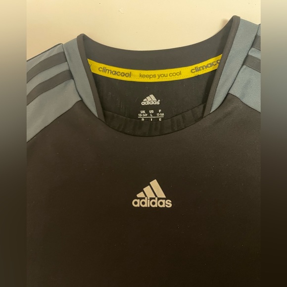 Adidas Kids Youth Boy’s Climacool Black and Gray Shirt - Picture 3 of 4